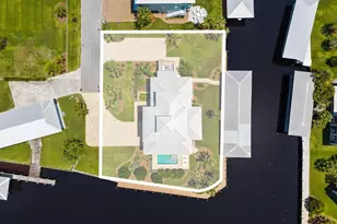110 N 39th St, Mexico Beach, FL 32456 - Photo 8