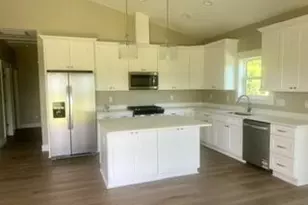 624 Knowles Ave, Port Saint Joe, FL 32456 - Photo 2