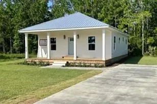624 Knowles Ave, Port Saint Joe, FL 32456 - Photo 10