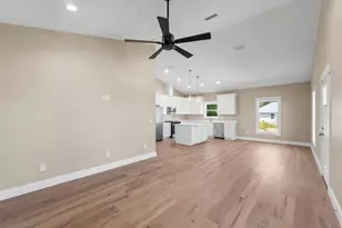 624 Knowles Ave, Port Saint Joe, FL 32456 - Photo 16