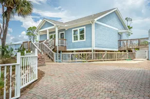 500 Sawyer St, Saint George Island, FL 32328 - Photo 1