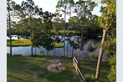109 Sunset Cir, Port Saint Joe, FL 32456 - Photo 6