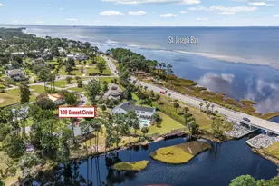 109 Sunset Cir, Port Saint Joe, FL 32456 - Photo 18