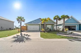 186 Pond Cypress Cv, Port Saint Joe, FL 32456 - Photo 2