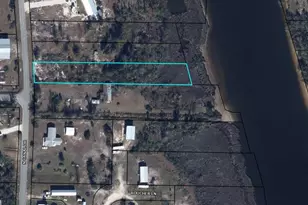 536 N Canal Dr, Port Saint Joe, FL 32456 - Photo 1