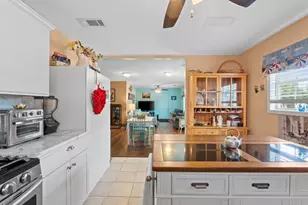 1005 Cypress Ln, Mexico Beach, FL 32456 - Photo 10