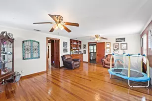 539 S 2nd St, Wewahitchka, FL 32465 - Photo 4
