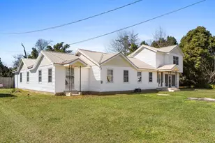539 S 2nd St, Wewahitchka, FL 32465 - Photo 2