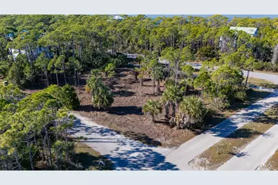 1944 Reed Ct W, Saint George Island, FL 32328 - Photo 8