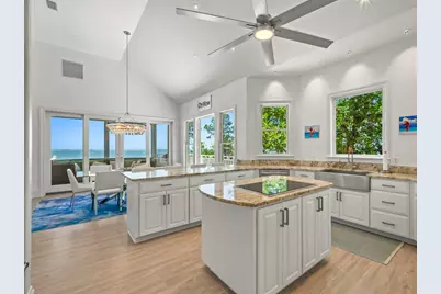 4522 St Teresa Landings Rd, Saint Teresa, FL 32346 - Photo 10