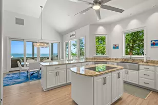 4522 St Teresa Landings Rd, Saint Teresa, FL 32346 - Photo 10