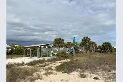 448 W Gorrie Dr, Saint George Island, FL 32328 - Photo 12