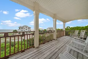 2156 Seahorse Ln, Saint George Island, FL 32328 - Photo 4