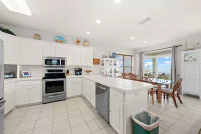 2156 Seahorse Ln, Saint George Island, FL 32328 - Photo 8