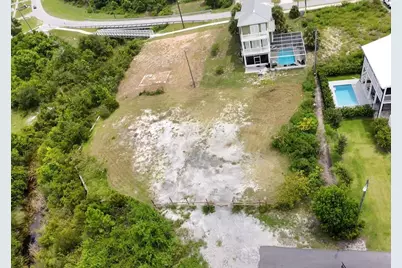 118 16th St, Mexico Beach, FL 32456 - Photo 10