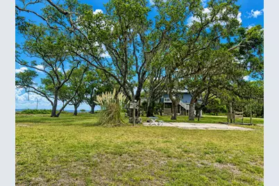 270 Pruett Rd, Eastpoint, FL 32328 - Photo 8