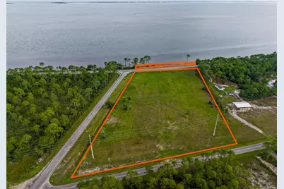 1015 Hwy 98, Eastpoint, FL 32328 - Photo 8