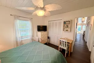 633 E Gorrie Dr, Saint George Island, FL 32328 - Photo 32