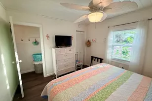 633 E Gorrie Dr, Saint George Island, FL 32328 - Photo 36