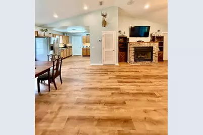 469 Old Bay City Rd, Wewahitchka, FL 32465 - Photo 4