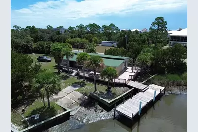 525 W Bay Shore Dr, Saint George Island, FL 32328 - Photo 4