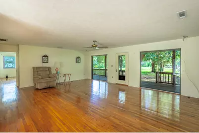 112 Hinton St, Carrabelle, FL 32323 - Photo 8