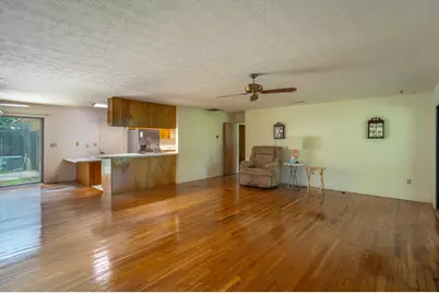 112 Hinton St, Carrabelle, FL 32323 - Photo 10
