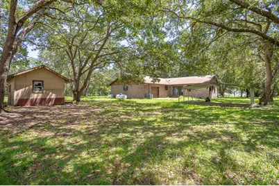 112 Hinton St, Carrabelle, FL 32323 - Photo 34