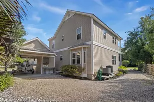 40 Myrtle Ave, Apalachicola, FL 32320 - Photo 36