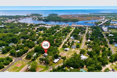 608 W 10th St, Carrabelle, FL 32322 - Photo 28