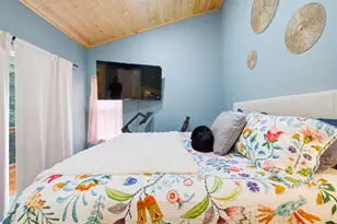 608 W 10th St, Carrabelle, FL 32322 - Photo 12