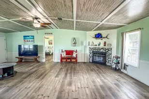 220 N Canal Dr, Port Saint Joe, FL 32456 - Photo 30