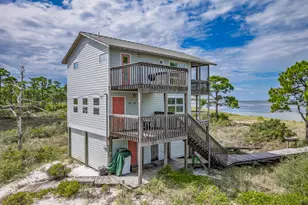 669 Bay Dr, Carrabelle, FL 32322 - Photo 42