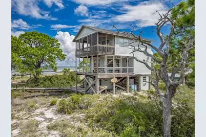 669 Bay Dr, Carrabelle, FL 32322 - Photo 40