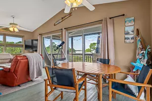 669 Bay Dr, Carrabelle, FL 32322 - Photo 2