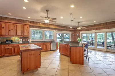 1117 Bragdon St, Carrabelle, FL 32322 - Photo 8
