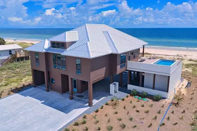 716 E Gorrie Dr, Saint George Island, FL 32328 - Photo 2