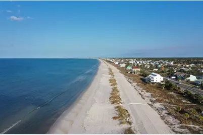 229 Balboa St, Port Saint Joe, FL 32456 - Photo 44
