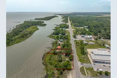 432 Highway 98, Apalachicola, FL 32320 - Photo 1