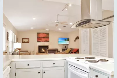 134 S Palm St, Port Saint Joe, FL 32456 - Photo 12