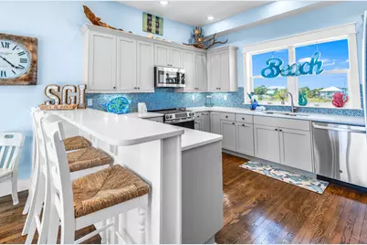573 W Gorrie Dr, Saint George Island, FL 32328 - Photo 10