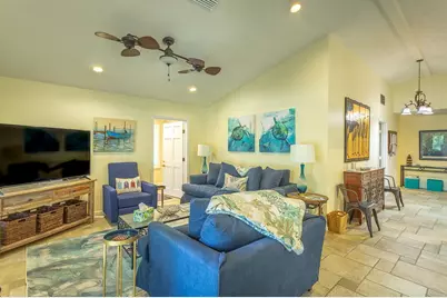 150 S Bay Shore Dr, Eastpoint, FL 32328 - Photo 4