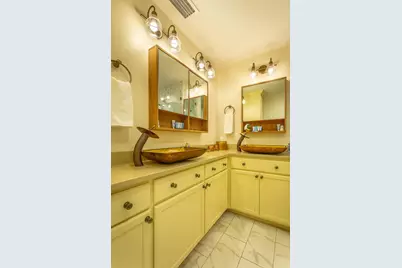 150 S Bay Shore Dr, Eastpoint, FL 32328 - Photo 18