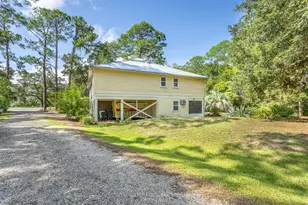 150 S Bay Shore Dr, Eastpoint, FL 32328 - Photo 38