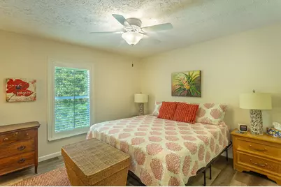 150 S Bay Shore Dr, Eastpoint, FL 32328 - Photo 16