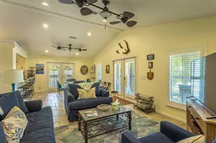 150 S Bay Shore Dr, Eastpoint, FL 32328 - Photo 6