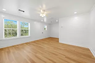 689 Longwood Ct, Eastpoint, FL 32328 - Photo 36