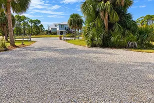 7520 Robinwood Dr, Port Saint Joe, FL 32456 - Photo 24