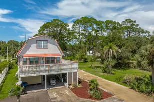 607 Hwy 98, Eastpoint, FL 32328 - Photo 1