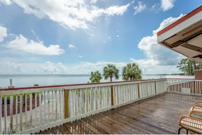 607 Hwy 98, Eastpoint, FL 32328 - Photo 38